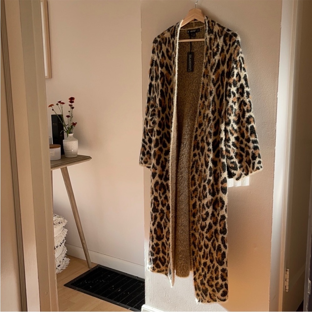 Leopard Luxe Cardigan NWT - Picture 6 of 6